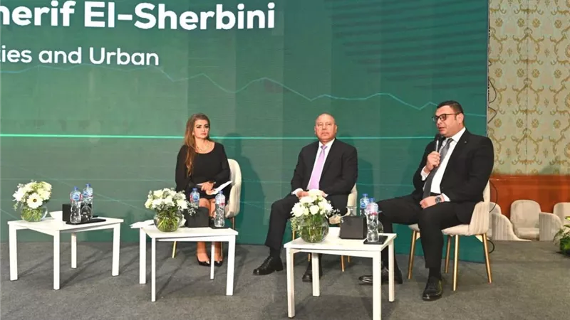الإسكان: جعل مدينة العلمين الجديدة قبلة للسكن والاستثمار طوال العام وليس الصيف فقط 