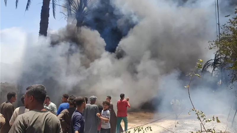 السيطرة على حريق ضخم داخل كسارة بلاستيك في أسيوط دون إصابات