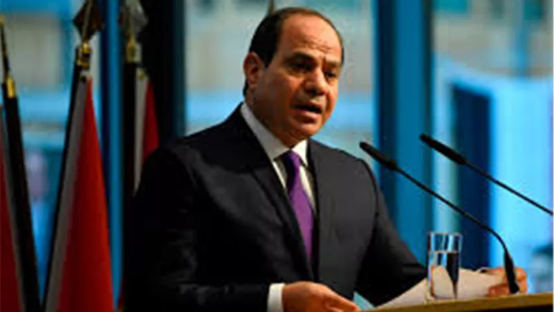 السيسي يُجري اتصالًا بأمير قطر ويؤكد رفض مصر للهجوم على قاعدة العديد