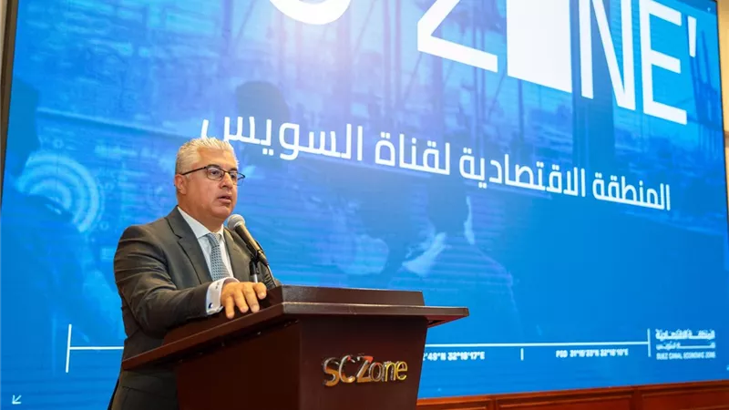 30 سفيرًا مصريًا في جولة بالمنطقة الاقتصادية لقناة السويس لتعزيز الترويج للاستثمار