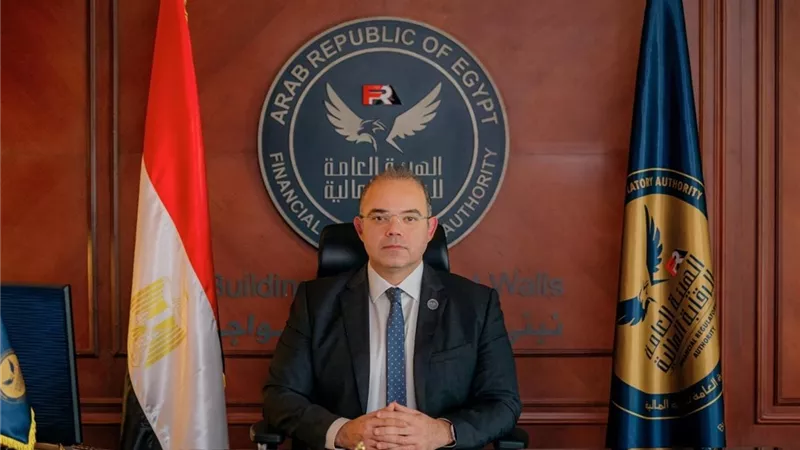 رئيس الرقابة المالية: صندوقان جديدان في الطريق للاستثمار في الذهب