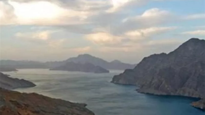 إيران تقترب من الخط الأحمر.. هل تغلق مضيق هرمز بعد التصعيد الأخير؟