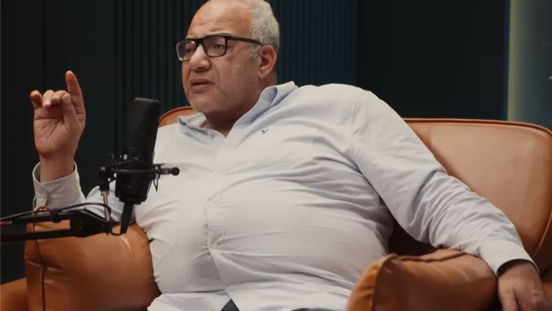 بعد عامين من الخلاف.. بيومي فؤاد يقدّم اعتذارًا صريحًا لمحمد سلام