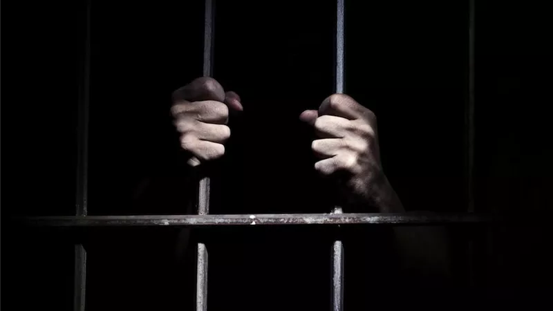 السجن 15 عامًا لعصابة حاولت تهريب مخدرات عبر البحر في جنوب سيناء