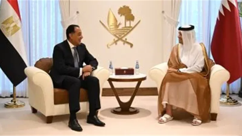زيارة مفاجئة لمدبولي إلى قطر.. الاستثمارات والتعاون الثنائي في مقدمة الأولويات