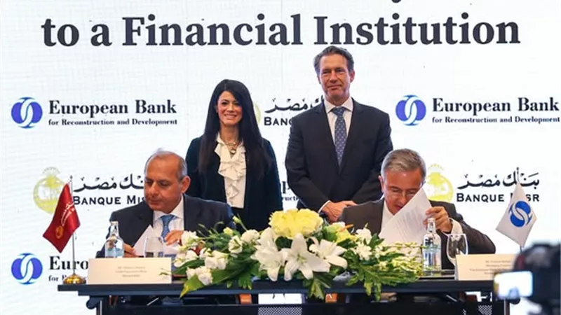 توقيع أول تمويل مرتبط بالاستدامة بقيمة 100 مليون دولار بين 