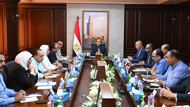 قرارات حكومية عاجلة بخصوص مشروعات الإسكندرية بعد زيارة مدبولي
