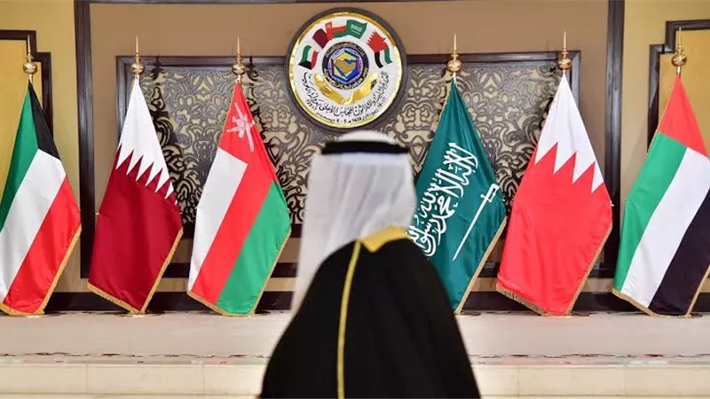 مجلس التعاون يدين الاعتداءات الحوثية على السعودية ويؤكد تضامنه الكامل مع المملكة