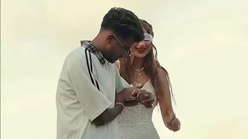 عصام صاصا يحتفل بعيد زواجه برسالة مؤثرة لزوجته: آسف على كل مرة زعلتك فيها
