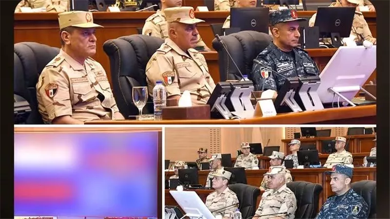 القائد العام للقوات المسلحة يشهد تنفيذ المرحلة الرئيسية لمشروع مراكز القيادة الاستراتيجي