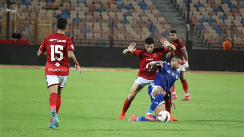 الأهلي يستعد للقمة بوديتين