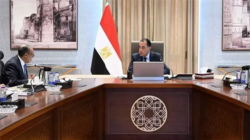 مدبولي يتابع الاستعدادات الجارية لاستضافة اجتماع مخصص للأعمال بالتعاون مع المنتدى الاقتصادي العالمي