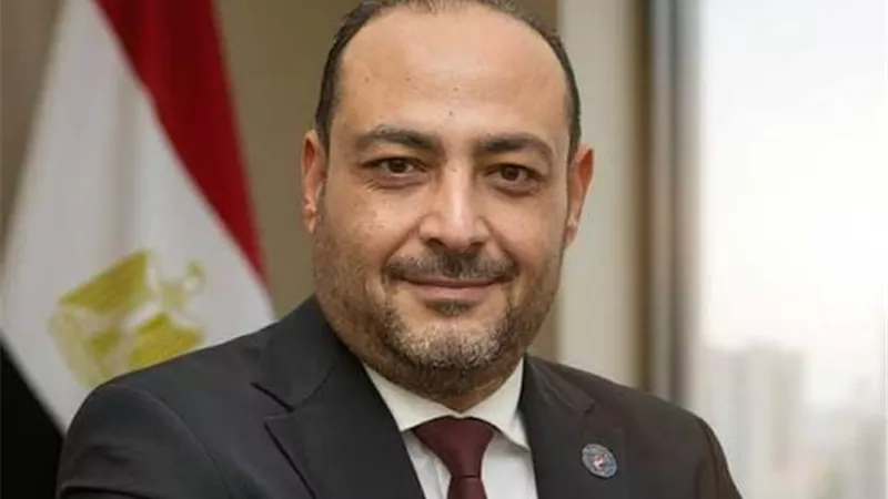 برلماني: الرئيس السيسي يضع معايير واضحة لبناء كوادر الدولة على أسس الكفاءة والموضوعية
