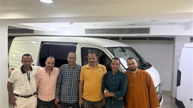 مبادرة إنسانية من أبناء كوم الصعايدة.. جمع مليون و100 ألف جنيه لشراء سيارة لنقل الموتى