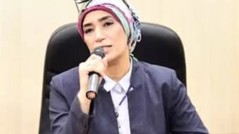 رئيس جامعة الأقصر: الجامعة ليست مكانًا لتلقي العلم فقط وهذه رسالتي للطلاب