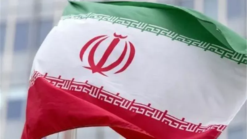 إيران تحذر واشنطن: أي هجوم أمريكي سيقابل برد بلا قيود على القواعد والمصالح الأمريكية