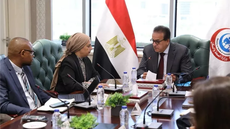 وزير الصحة يبحث مع وفد البنك الدولي تعزيز الشراكة لدعم تطوير المنظومة الصحية