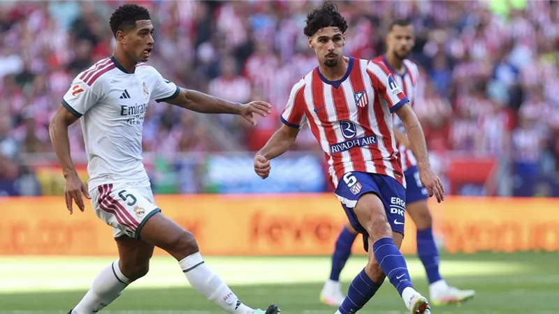 أتلتيكو يحسم الديربي بهدفين في ريال مدريد 