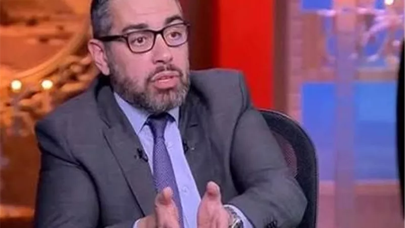 خبير اقتصادي: تثبيت أسعار الفائدة الأقرب في اجتماع المركزي القادم