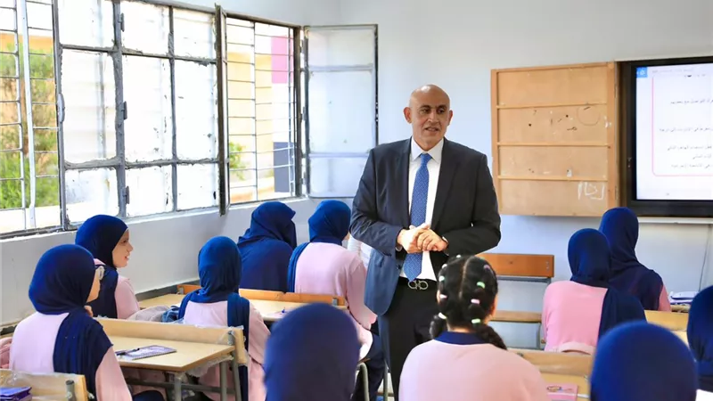 وزير التعليم يحاور طلاب مدارس المنيا حول البرمجة ومسارات البكالوريا.. ماذا دار بينهم؟