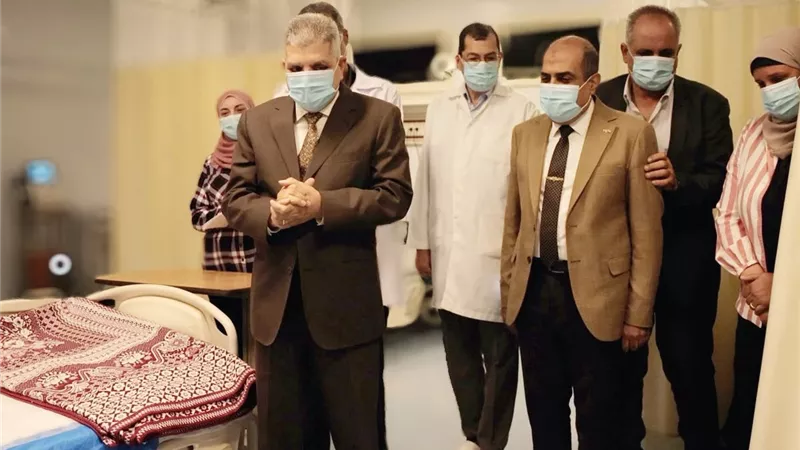 نجاح أول عملية قلب مفتوح بمستشفى هيئة قناة السويس.. وأسامة ربيع يعلن بدء تشغيل الوحدة رسميًا