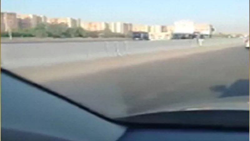 ضبط سائق نقل بعد اصطدامه بسيارة ملاكي وفراره من المكان ببني سويف