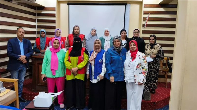المبادرات الرئاسية ببني سويف تواصل جهودها للتوعية بالخدمات الصحية للمواطنين