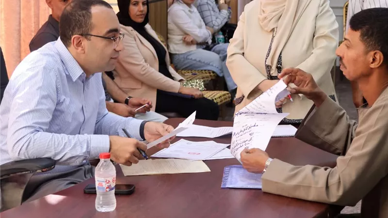 نائب محافظ الإسماعيلية يشدد على ضرورة التعامل الجاد مع شكاوى المواطنين 