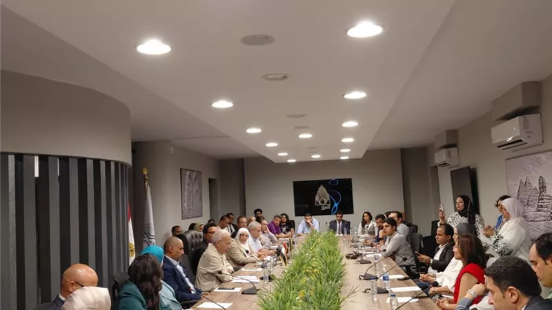 من العدالة الاجتماعية إلى دور الدولة.. «الوعي» يناقش أفكار اليسار المصري وسبل تجاوز الخلافات