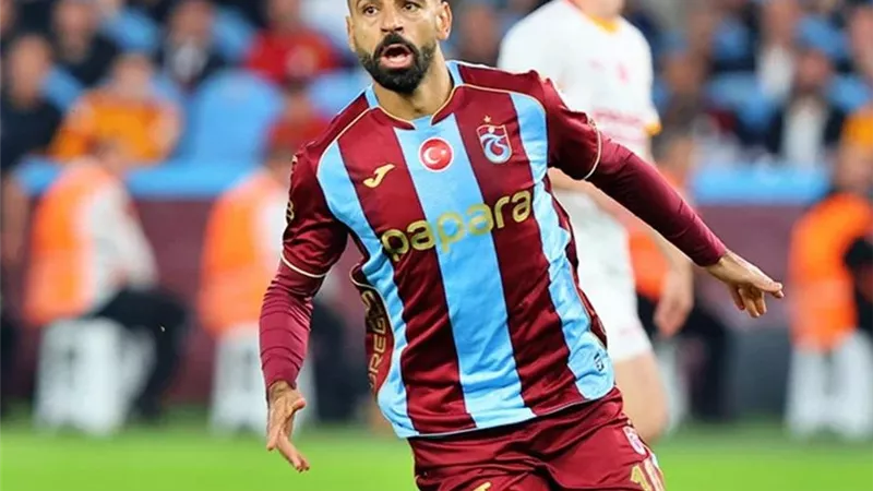 مدرب كوبس الفنلندي يتعهد بشل خطورة محمد صلاح ويحذر طرابزون سبور 