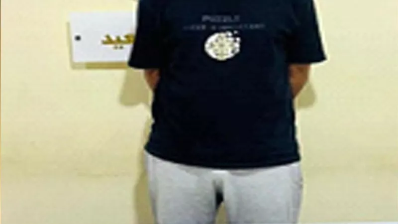 ضبط متهم استولى على بيانات بطاقات الدفع بانتحال صفة موظف بنك