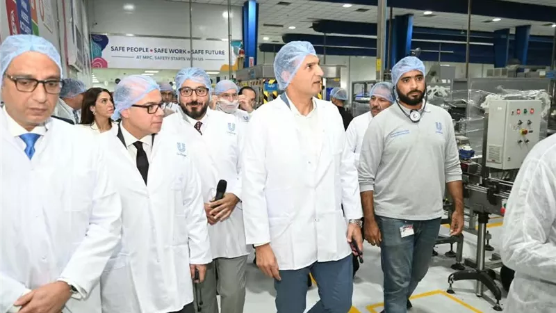 وزير الصناعة: الشراكة مع القطاع الخاص ركيزة لتحقيق التنمية المستدامة