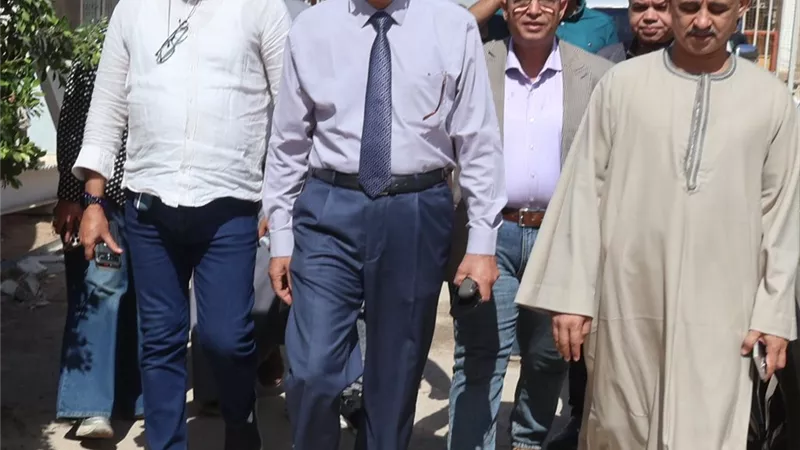 بعد حريق المحولات.. محافظ سوهاج يعلن عودة الكهرباء للمستشفيات والمرافق الحيوية في 4 مراكز