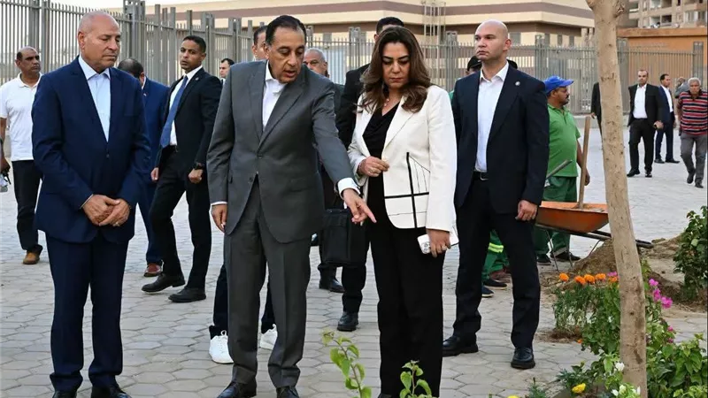 رئيس الوزراء يتفقد مشروعات الزراعة والتشجير بالقاهرة ويوجه بتوسيع المساحات الخضراء