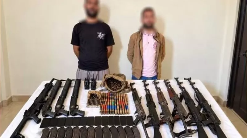 مصرع 5 عناصر شديدة الخطورة وإصابة 3 وضبط آخرين في تبادل لإطلاق النار بالشيخ زايد
