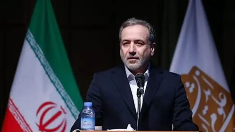 «هرمز في اليوم السادس والمفاوضات في السابع».. وزير الخارجية الإيراني يكشف تفاصيل خطة الأيام السبعة