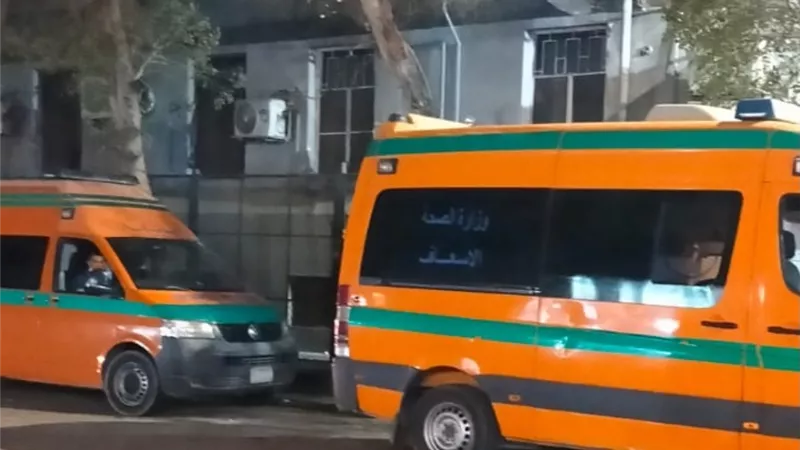 الحيطة وقعت عليهم.. إصابة 4 أشخاص بينهم طفل وسيدة في حالة حرجة في البغدادي بالأقصر