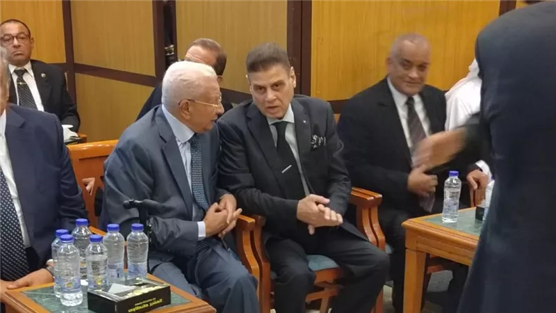 المستشار محمد شيرين فهمي يشارك في عزاء المستشار أحمد الزند بمسجد المشير