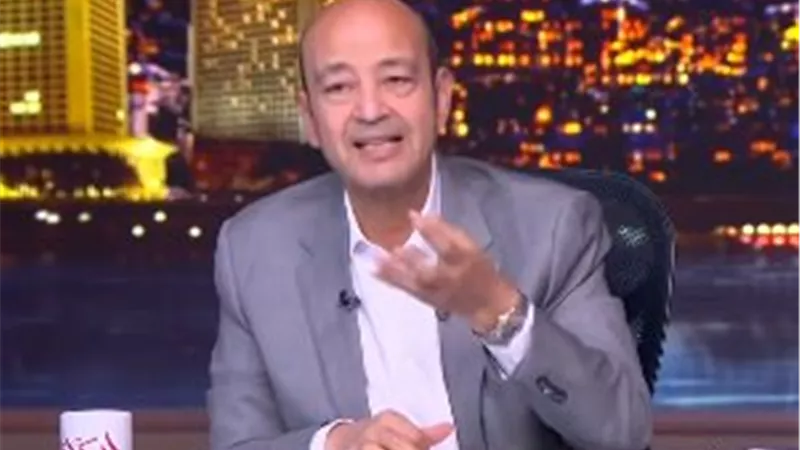 عمرو أديب: حقيقة الأمر يا سادة فيه ناس زودت العيش السياحي والفينو