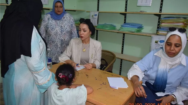 أكثر من 200 مستفيد.. قافلة طبية مجانية بقرية بني سمرج بالمنيا