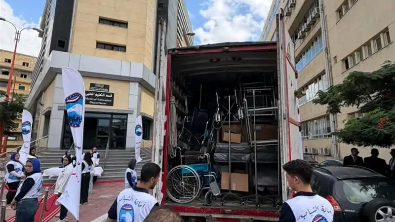 «مستقبل وطن» يدعم المستشفى الجامعي بالمستلزمات الطبية دعمًا للقطاع الصحي بالإسكندرية 