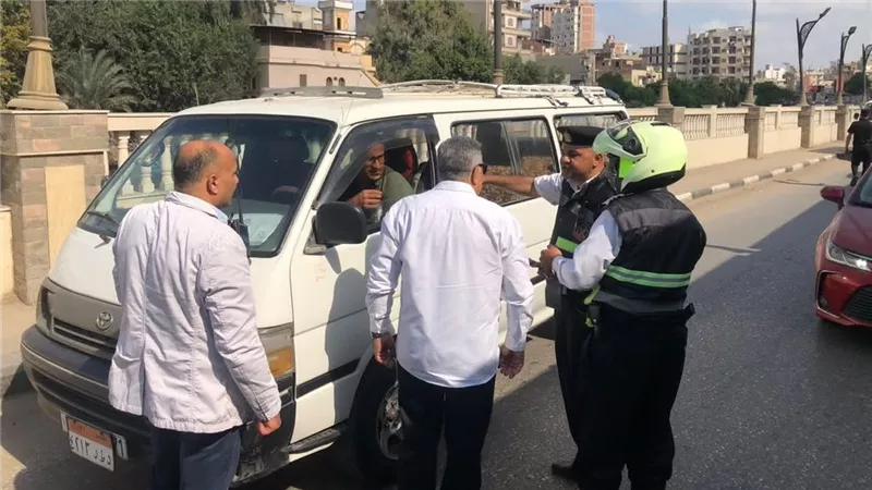 ضبط 101 ألف مخالفة مرورية خلال 24 ساعة.. وفحص 1031 سائقًا للكشف عن تعاطي المخدرات