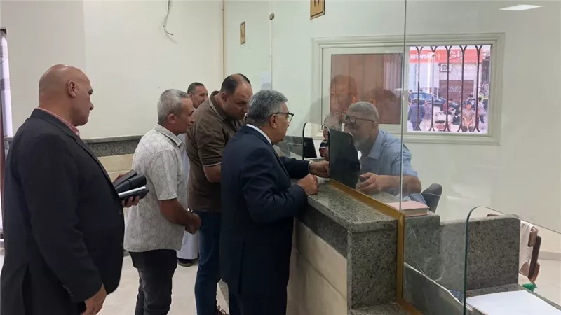 محافظ الدقهلية يتابع التشغيل التجريبي للمركز التكنولوجي الجديد بالسنبلاوين