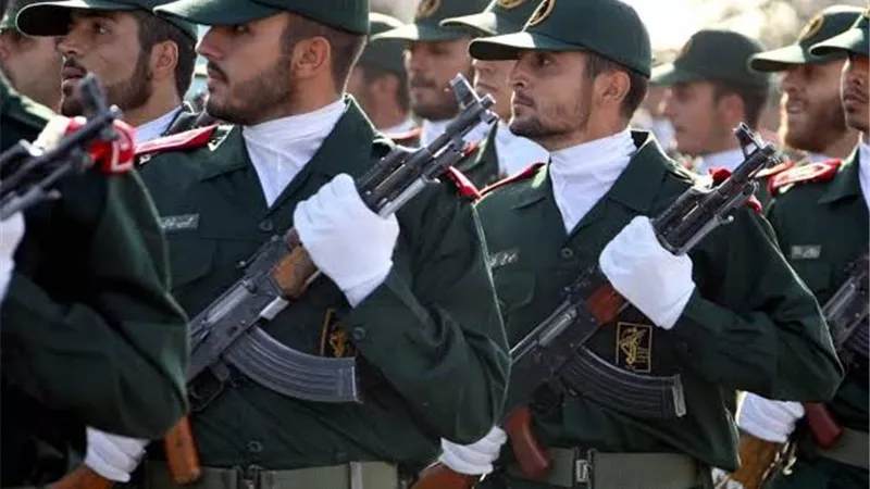 الحرس الثوري: ما زلنا في حالة حرب وأي شيء متوقع