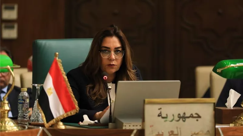من التصحر إلى التغيرات المناخية.. منال عوض تستعرض رؤية مصر لتعزيز التعاون العربي