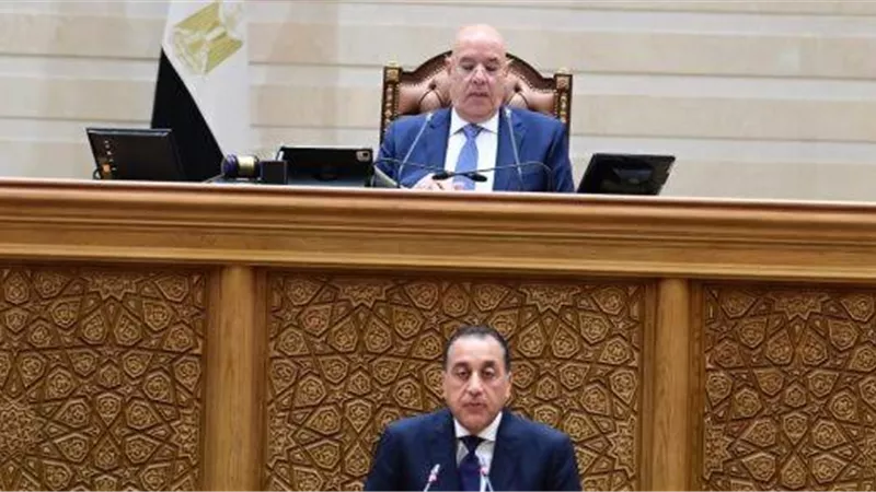 من اعتراض رئاسي إلى انتخابات اللجان.. أجندة ساخنة للنواب مع وصول مدبولي للبرلمان