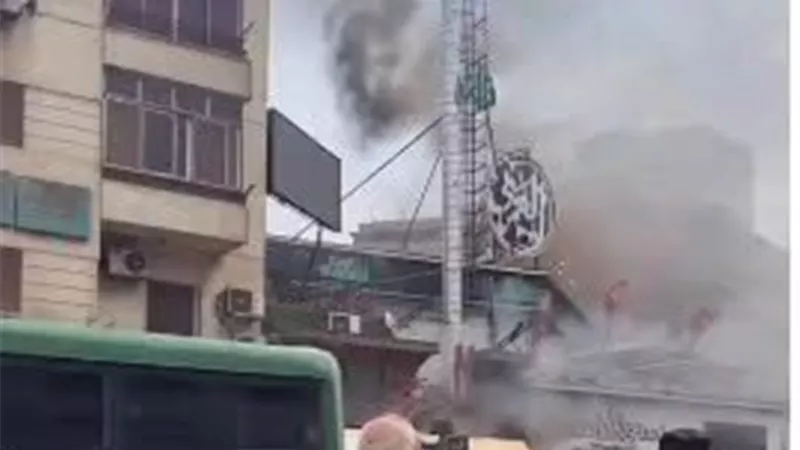الحماية المدنية تتدخل.. نشوب حريق بمحيط كبابجي العربي بشبرا مصر |صور