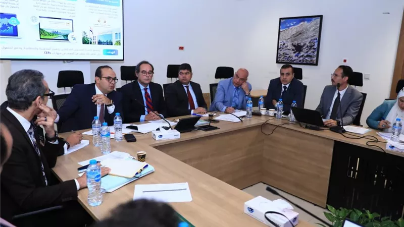 التنمية المحلية البيئة تبحث تعظيم قيمة شهادات خفض الانبعاثات ودعم المشروعات القومية