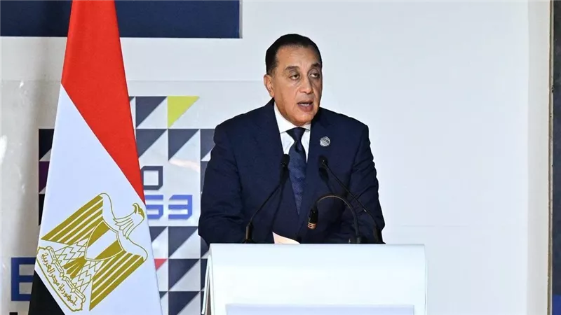 مدبولي: الصناعة تقود نمو الاقتصاد المصري ومستهدف 5.4% العام الجاري
