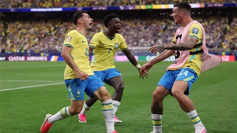 البرازيل تسحق الهند وديا برباعية نظيفة 